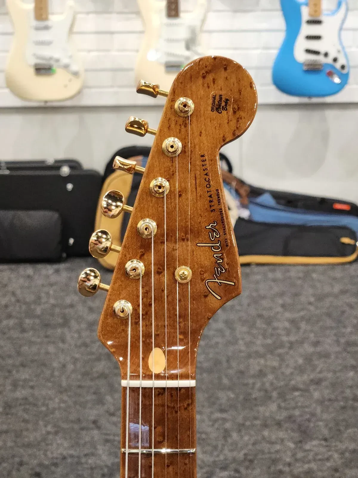 Изображение №7