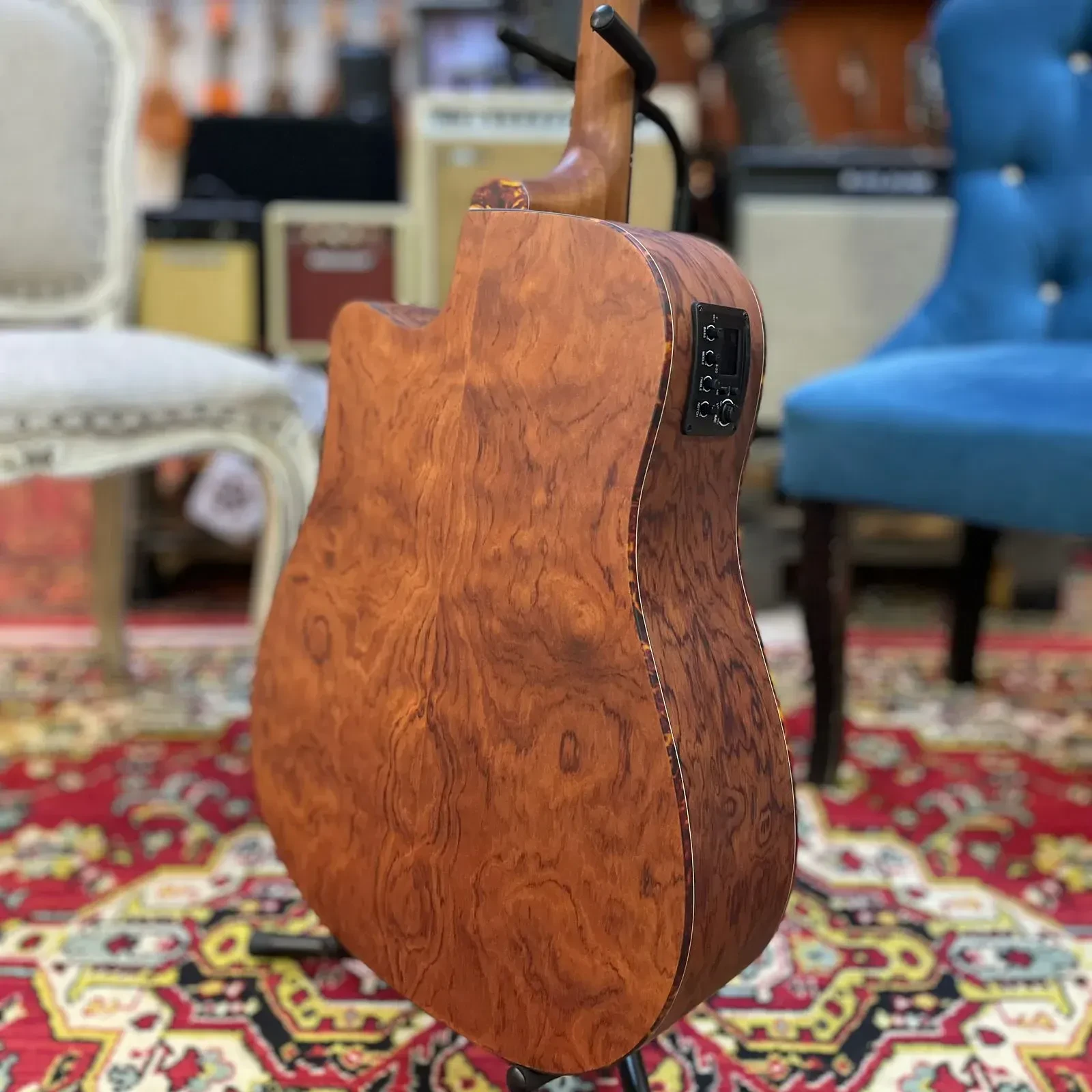 Изображение №9