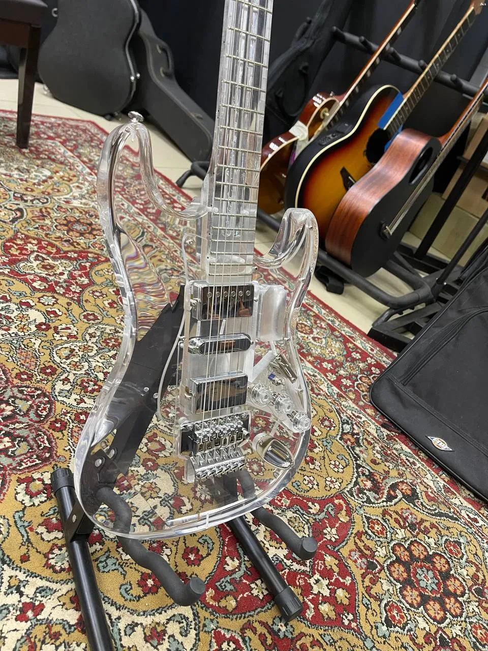 Изображение №6