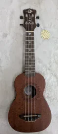 Luna Guitars Luna Vintage Mahogany Soprano Size Ukulele w/Preamp UKE VMS EL