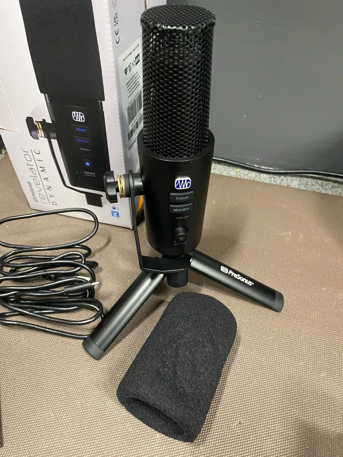 Изображение №6