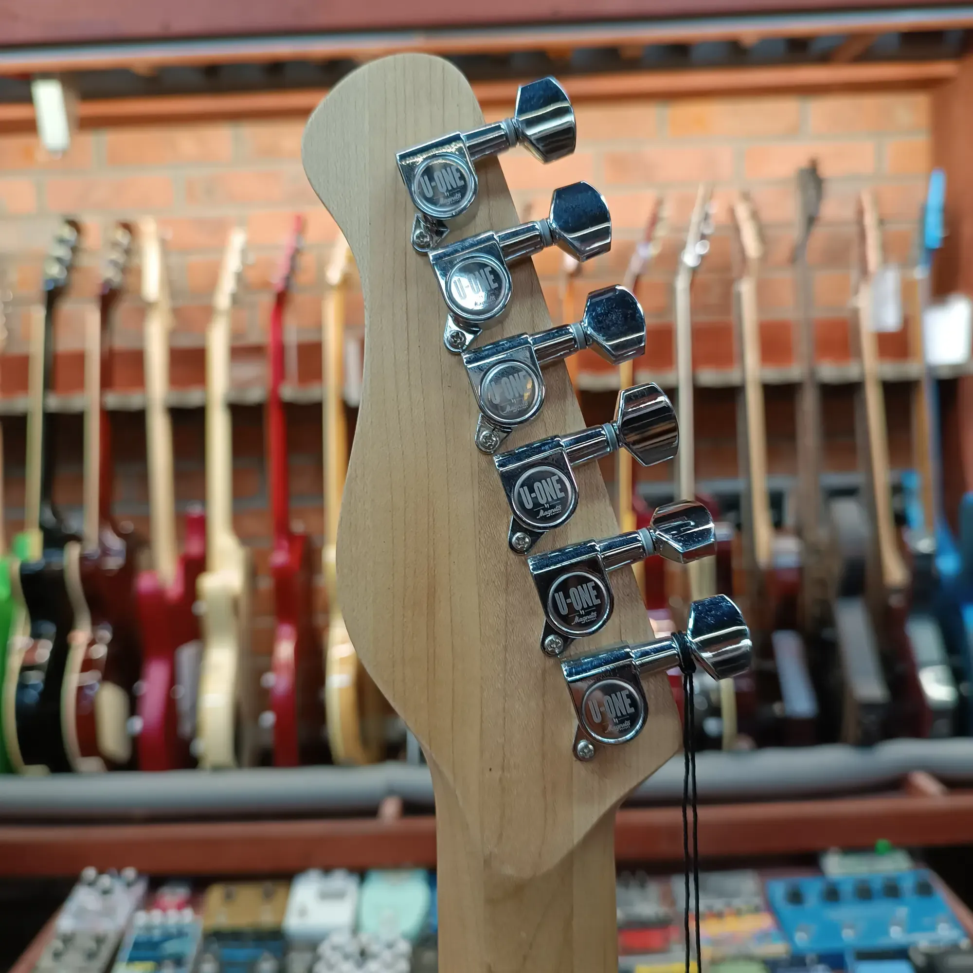 Изображение №6