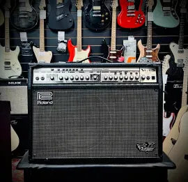 Комбоусилитель гитарный ROLAND VGA-5 2010s