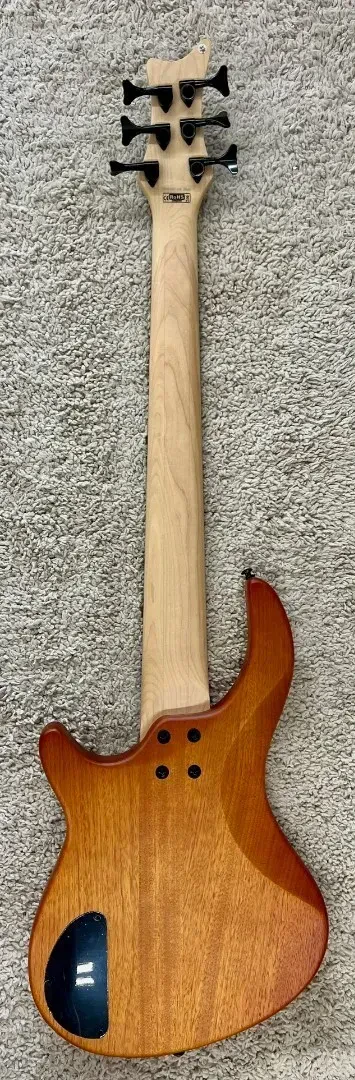 Изображение №5