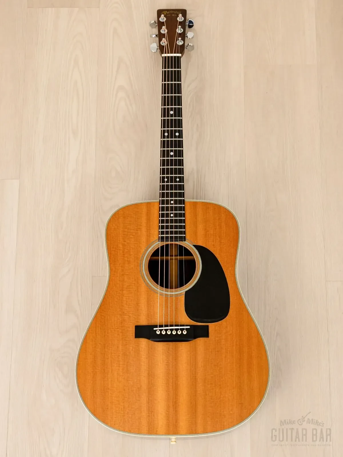 Акустическая гитара Martin Guitars D-28 Dreadnought Natural w/case USA 1971