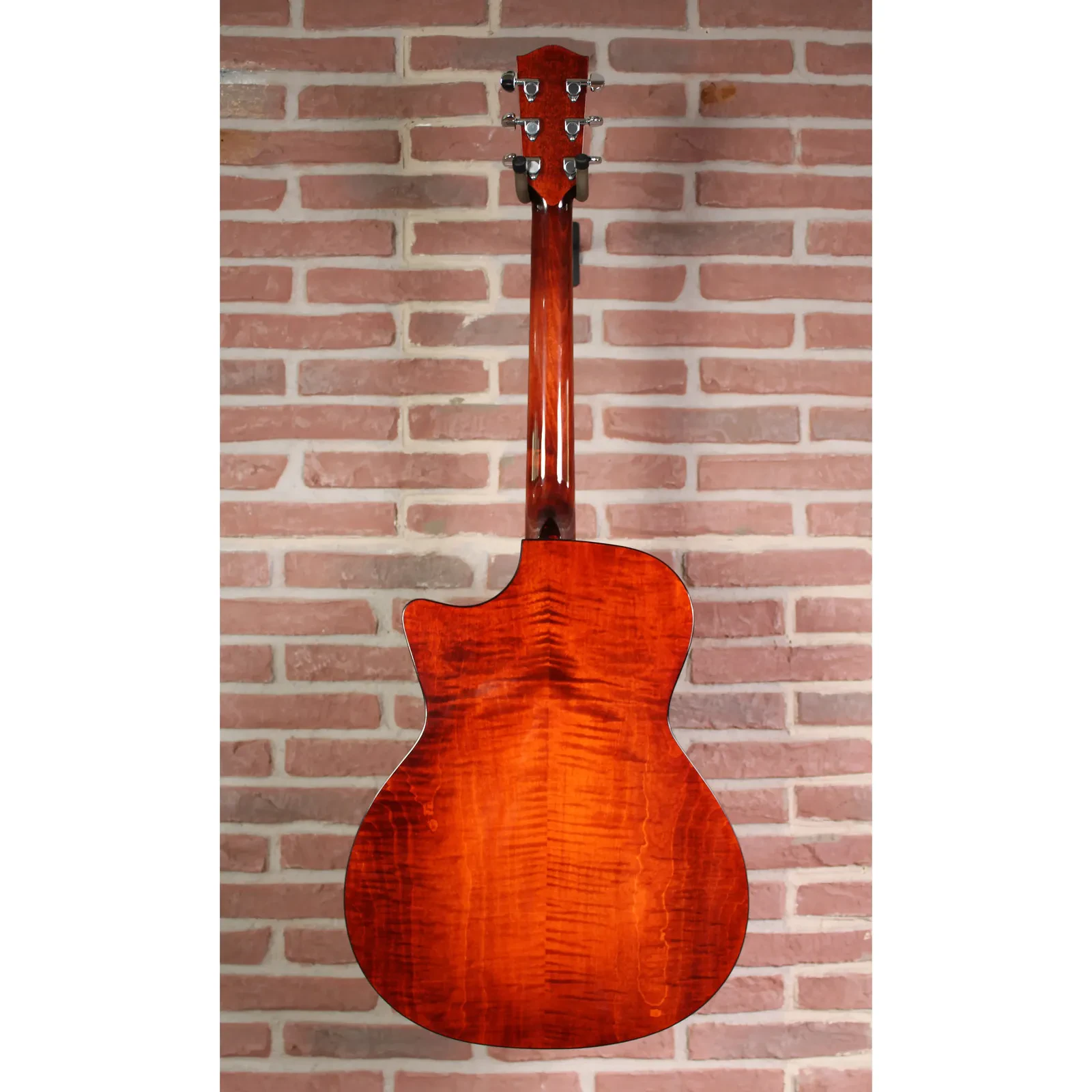 Изображение №4