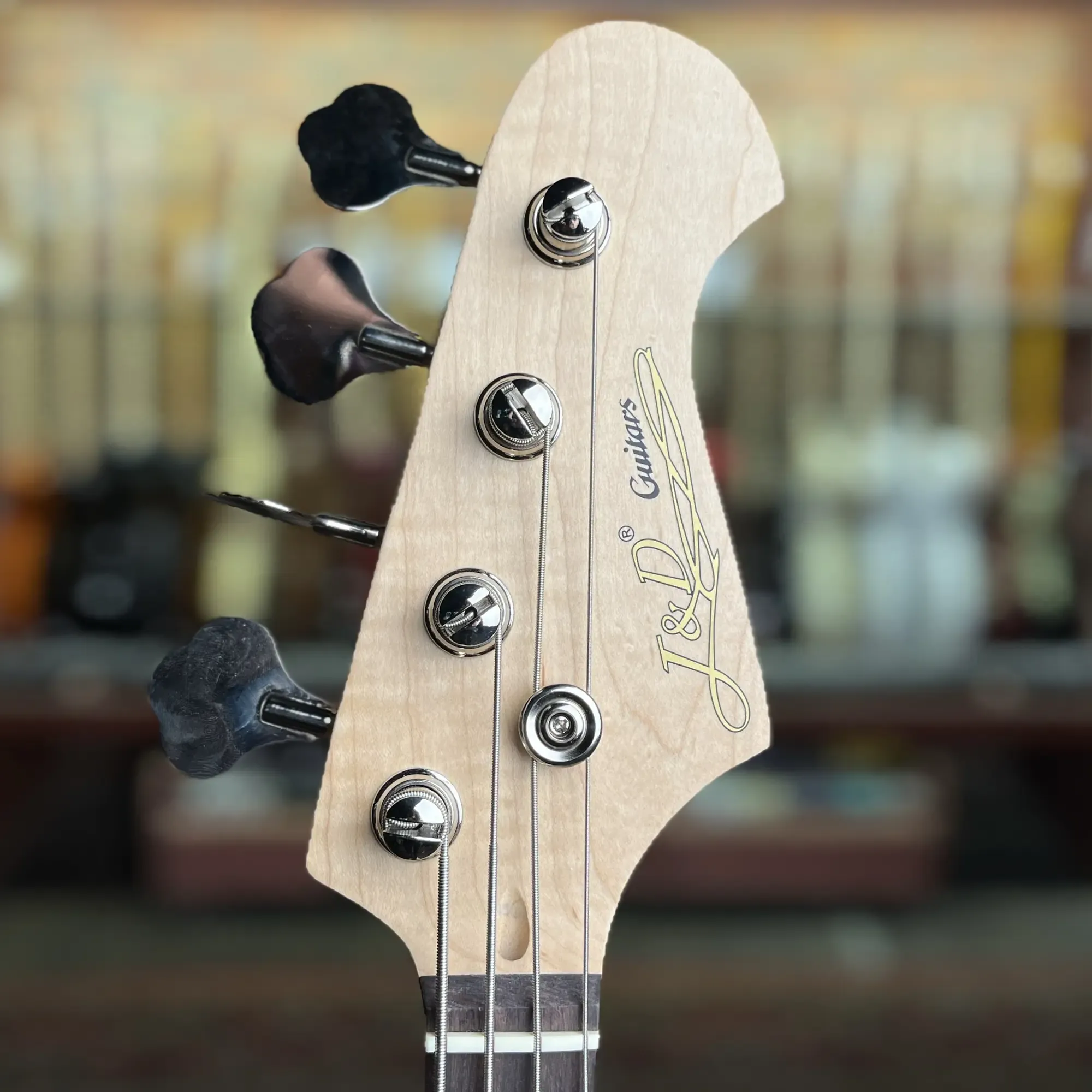 Изображение №6