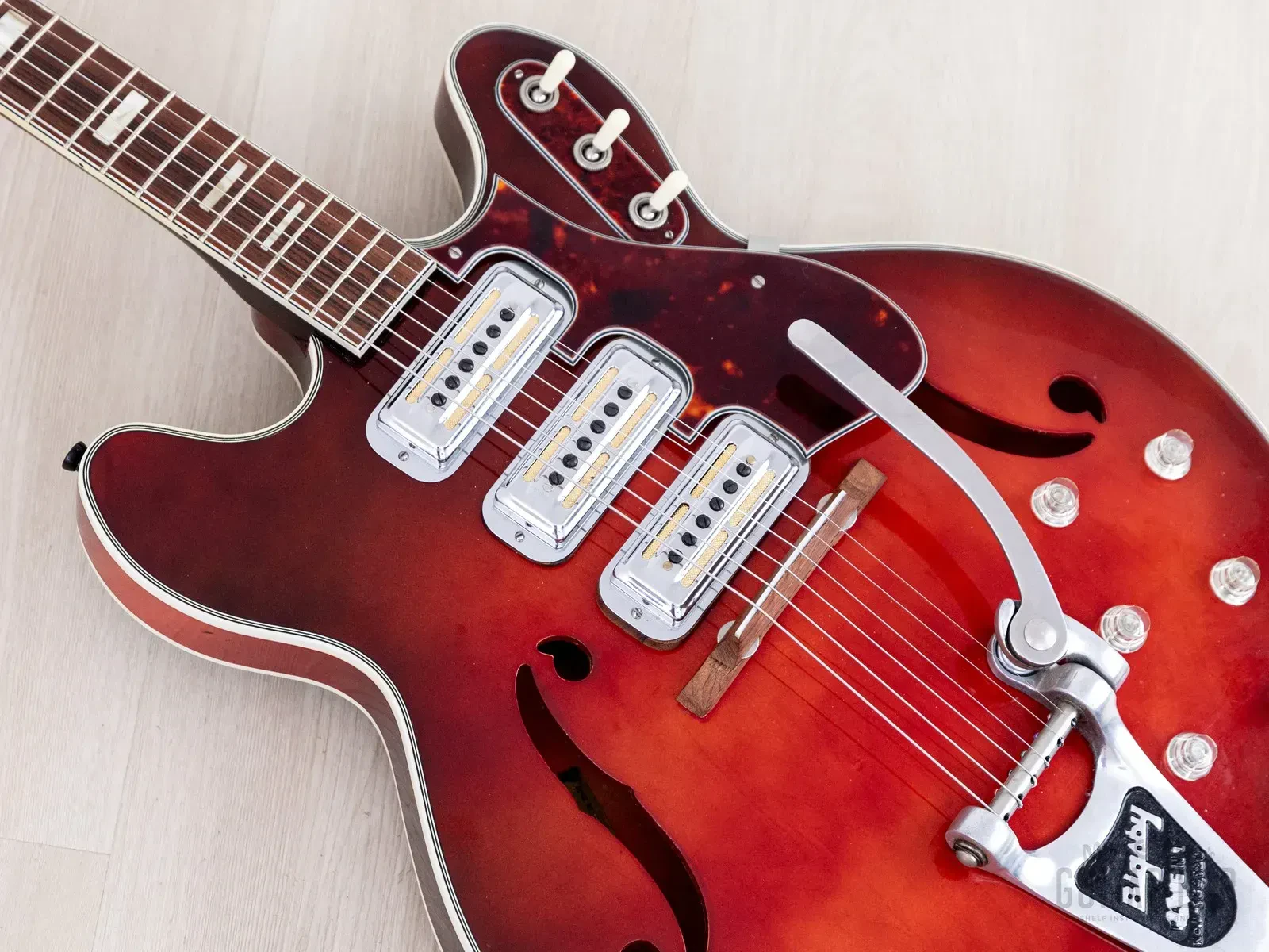 Изображение №8