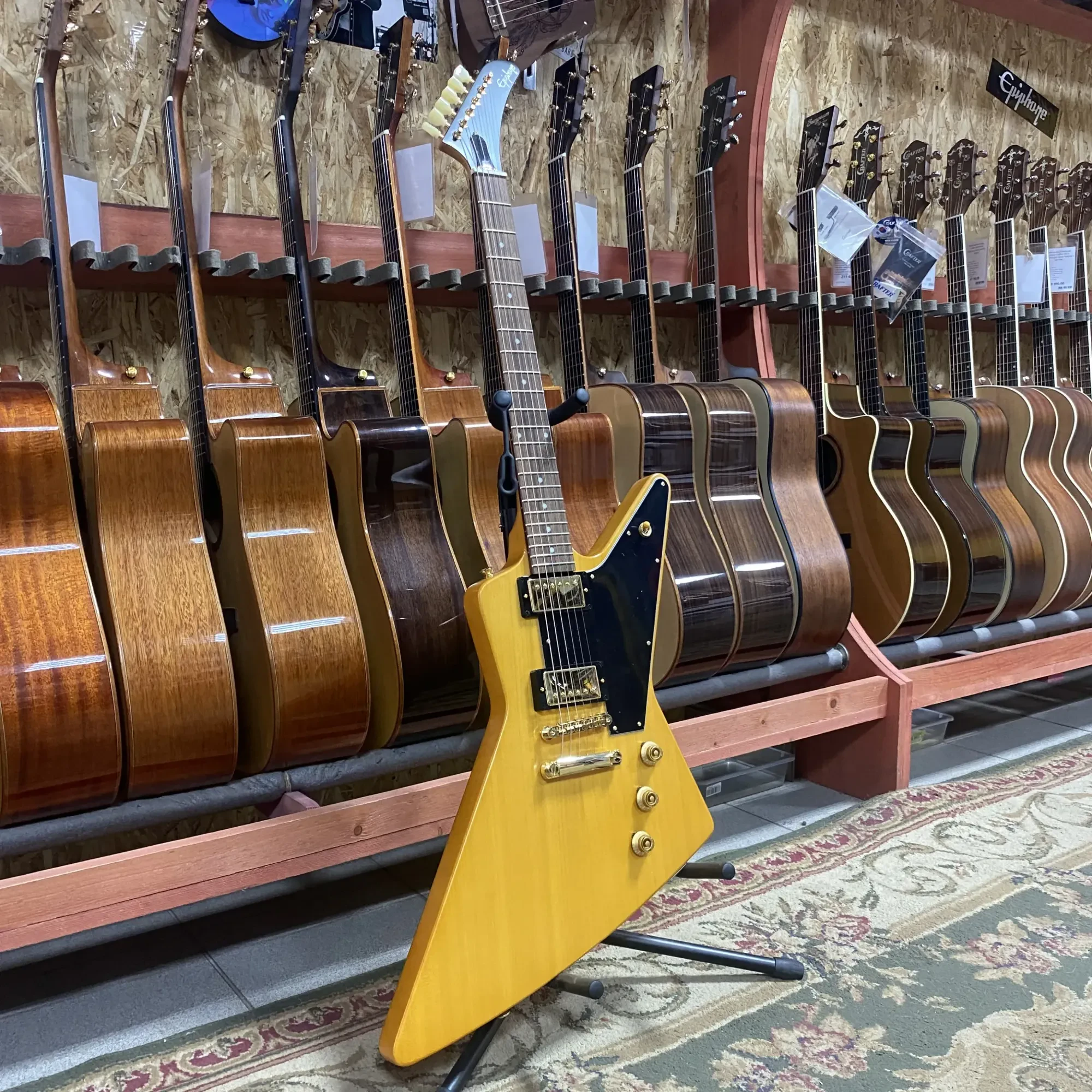 Изображение №6