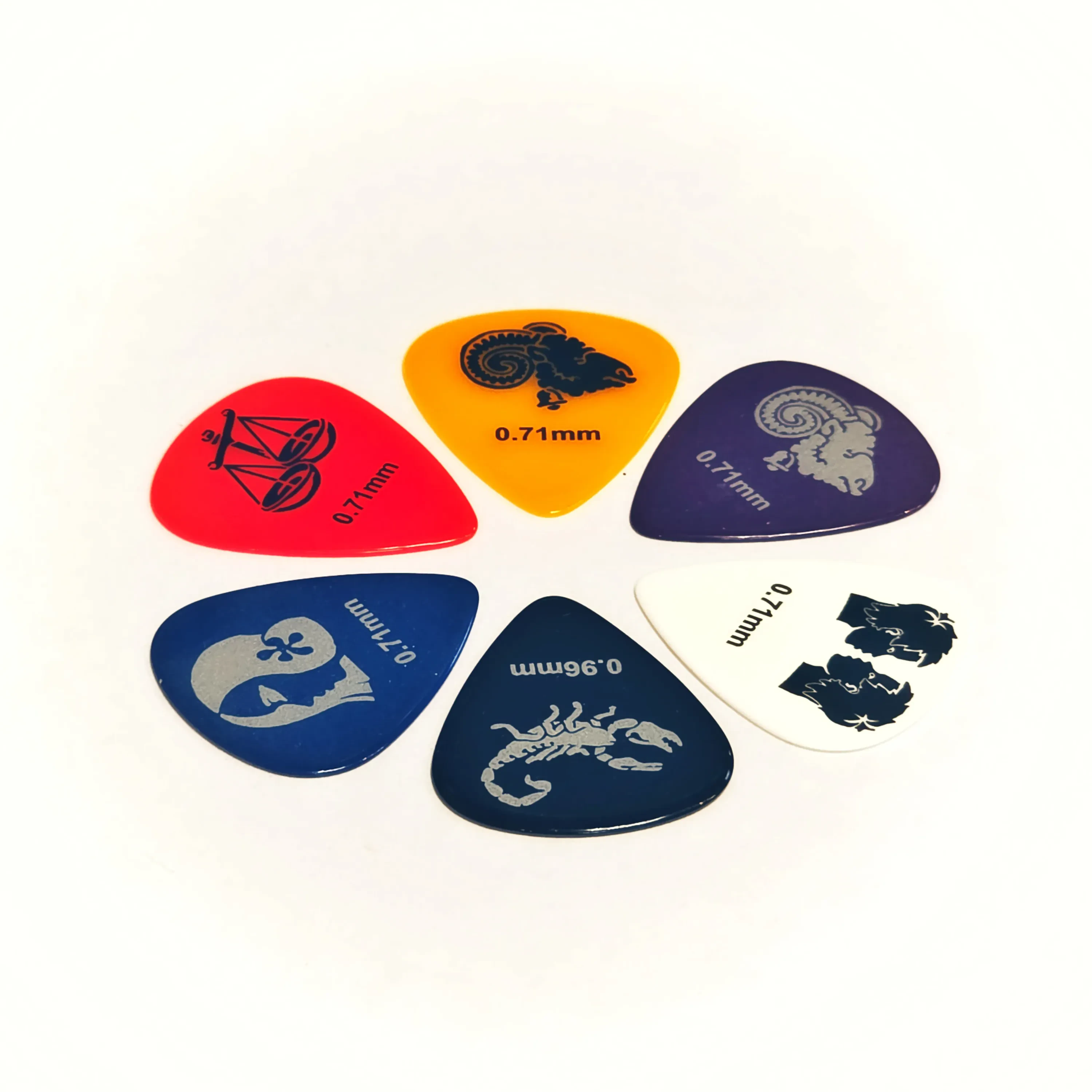 Медиатор Alice AP-C Celluloid 0.71