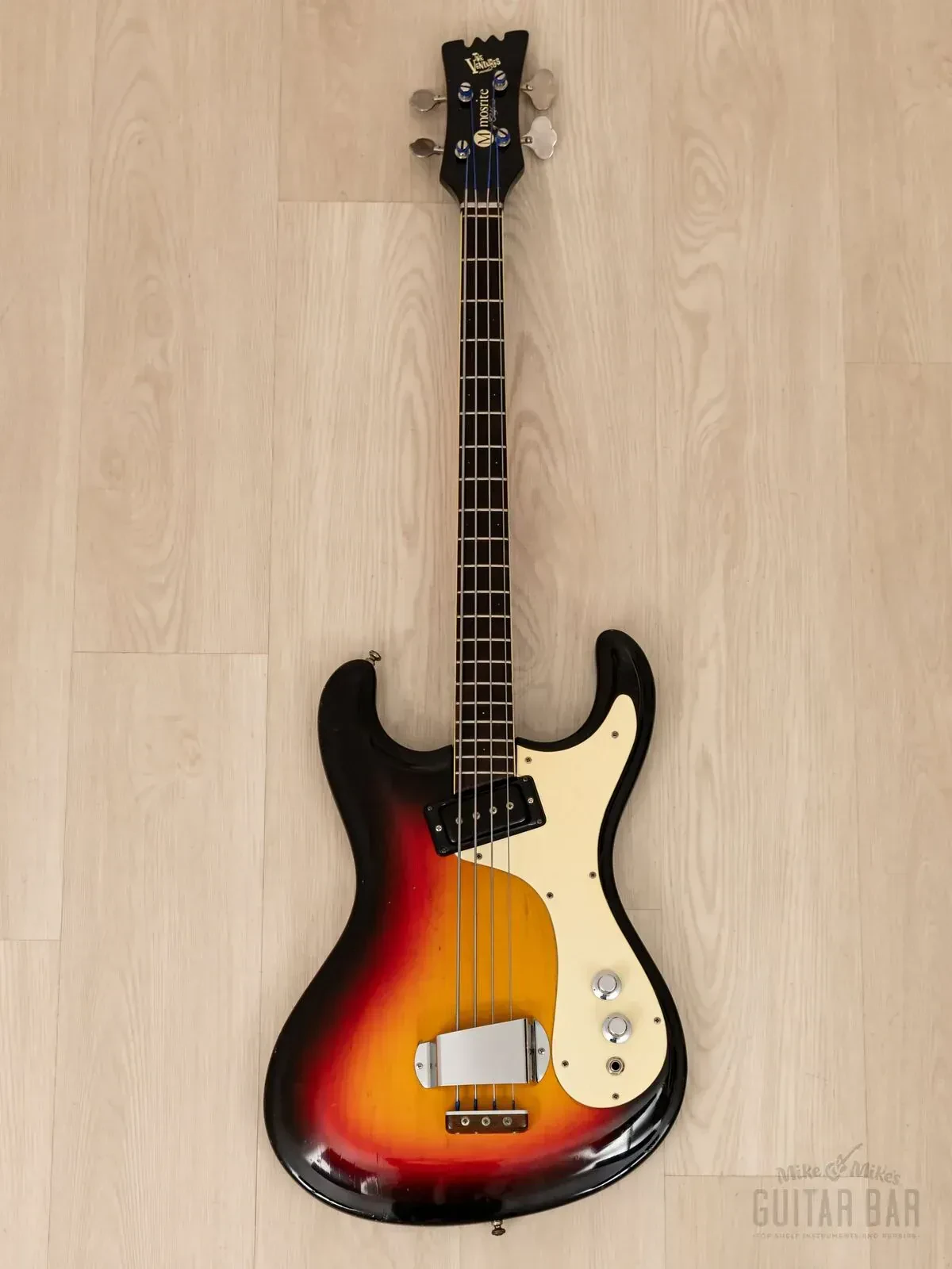 Бас-гитара Mosrite Ventures Bass S Sunburst w/case USA 1965