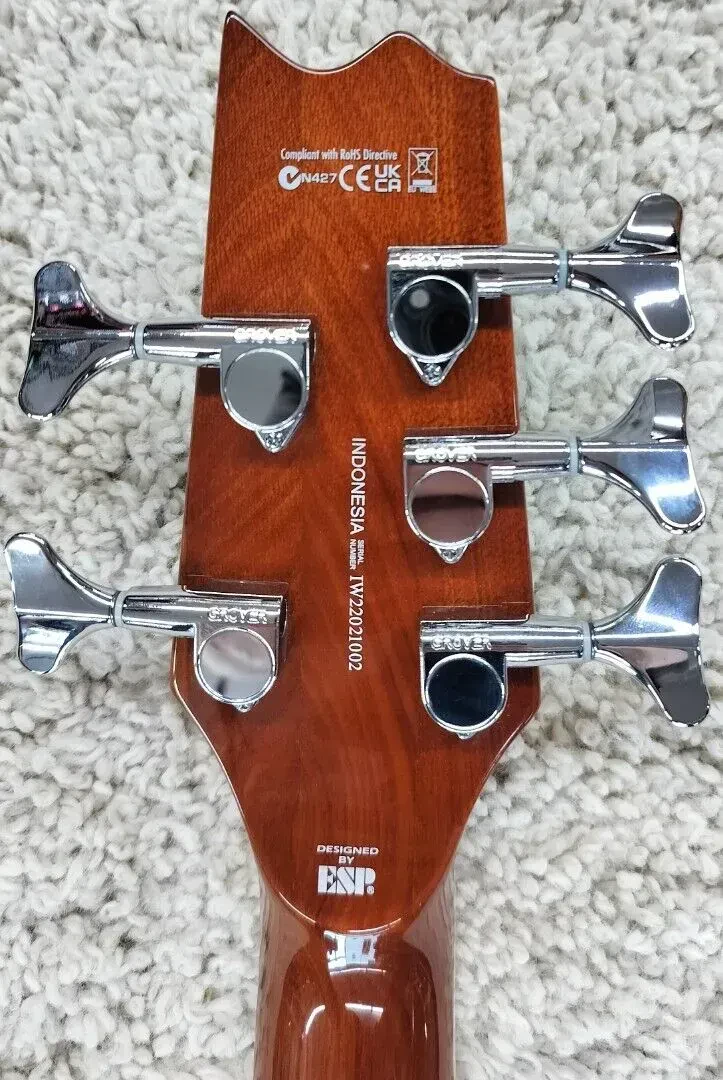 Изображение №4