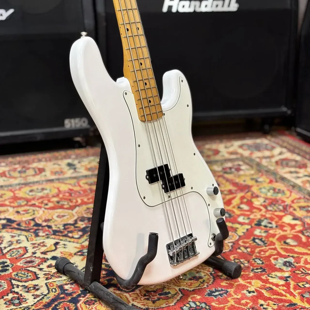 Изображение №5