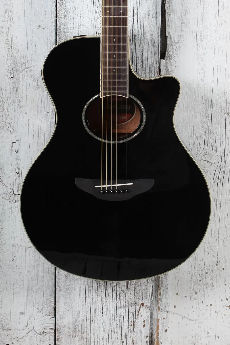 Yamaha APX Series APX600 Thinline Cutaway Acoustic Electric Guitar Black Finish