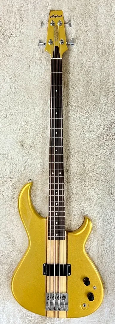 Б/У Бас-гитара Aria SB-700-GDWG Gold Wing