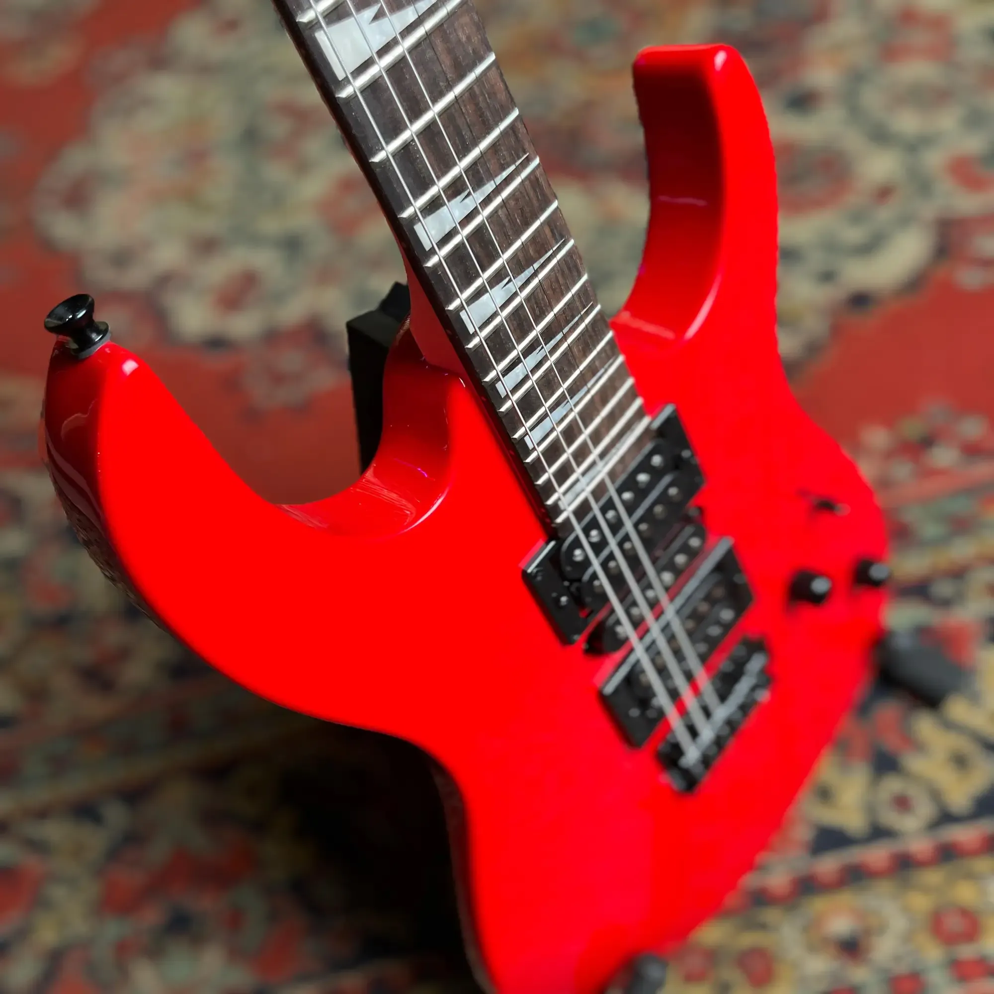 Изображение №6