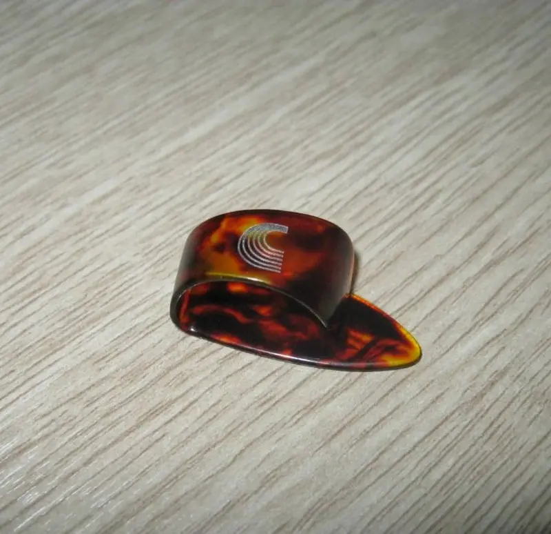 Медиатор PLANET WAVES 5CSH4-50 1 шт.