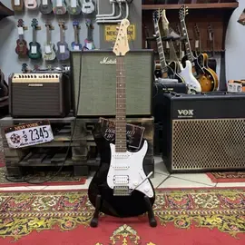 Электрогитара Yamaha Pacifica Pac012 HSS Black Indonesia 2010s