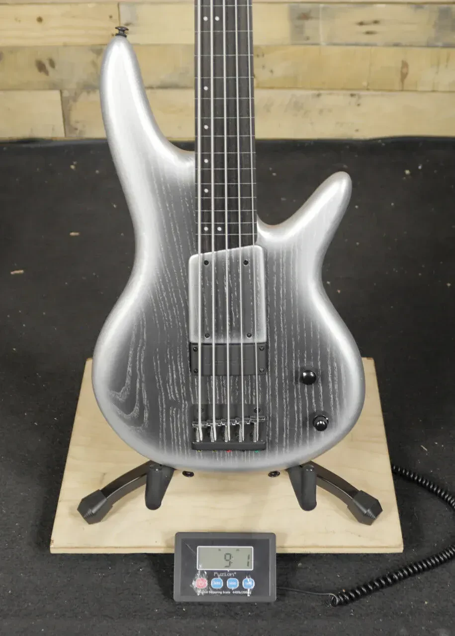 Изображение №9