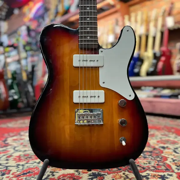 Электрогитара Squier Paranormal Baritone Cabronita Telecaster P90-P90  3 - Color Sunbust China 2020's