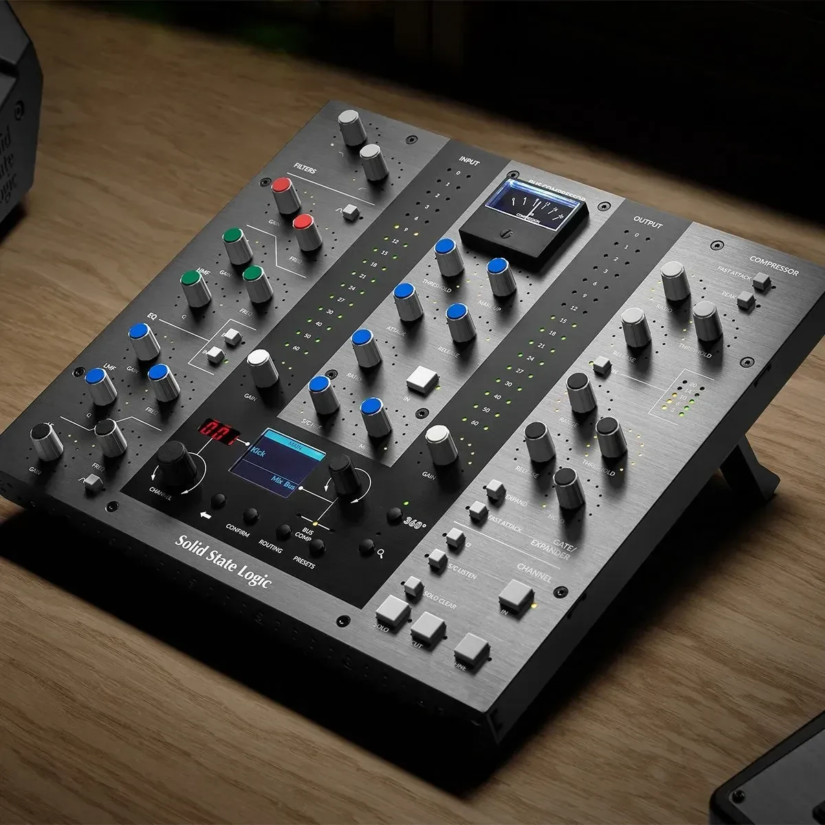 Изображение №7