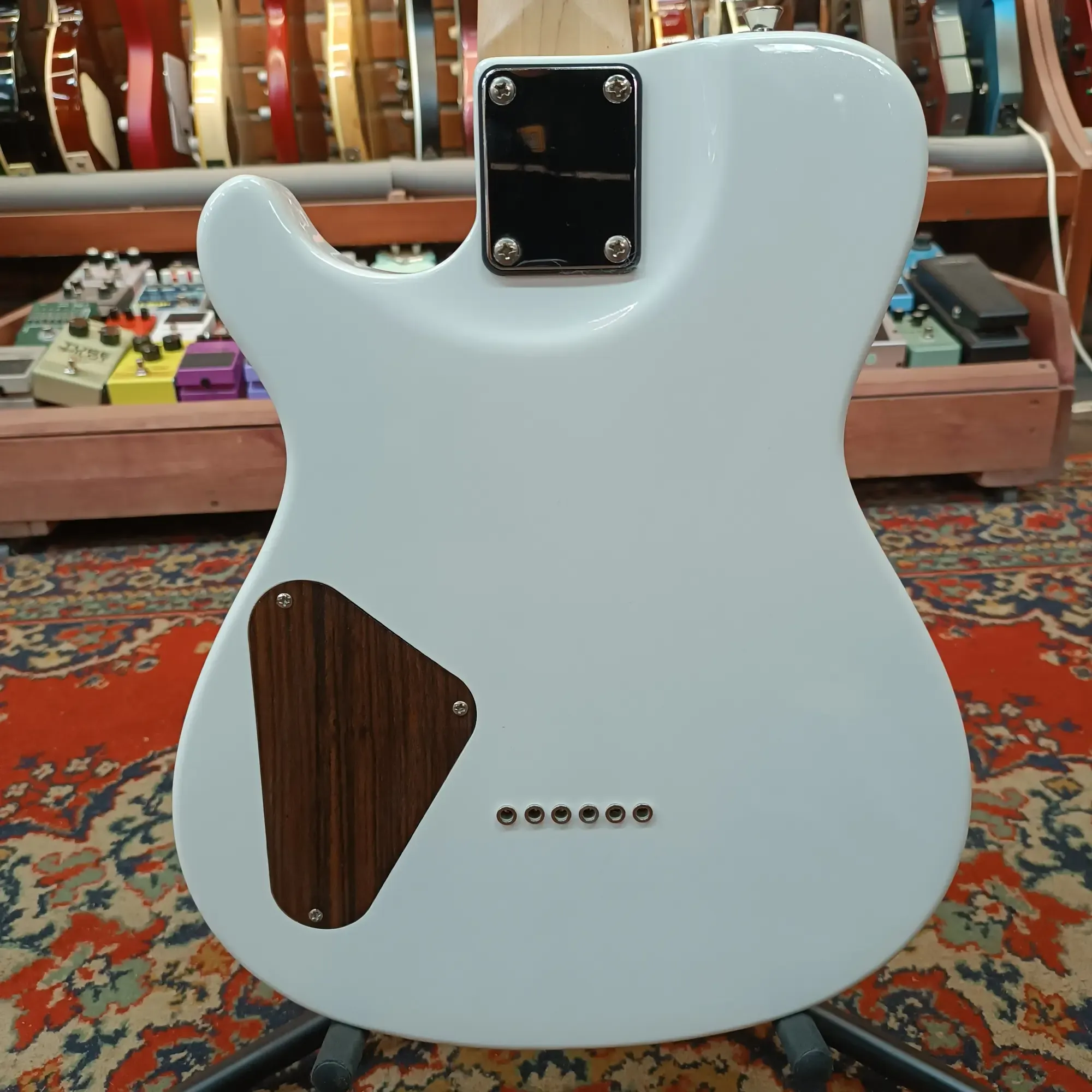 Изображение №4