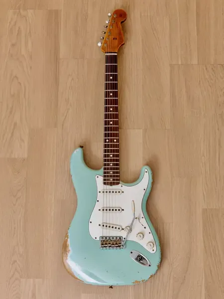 Электрогитара Fender Custom Shop 1960 Stratocaster SSS Heavy Relic Faded Sonic Blue w/case USA 2013