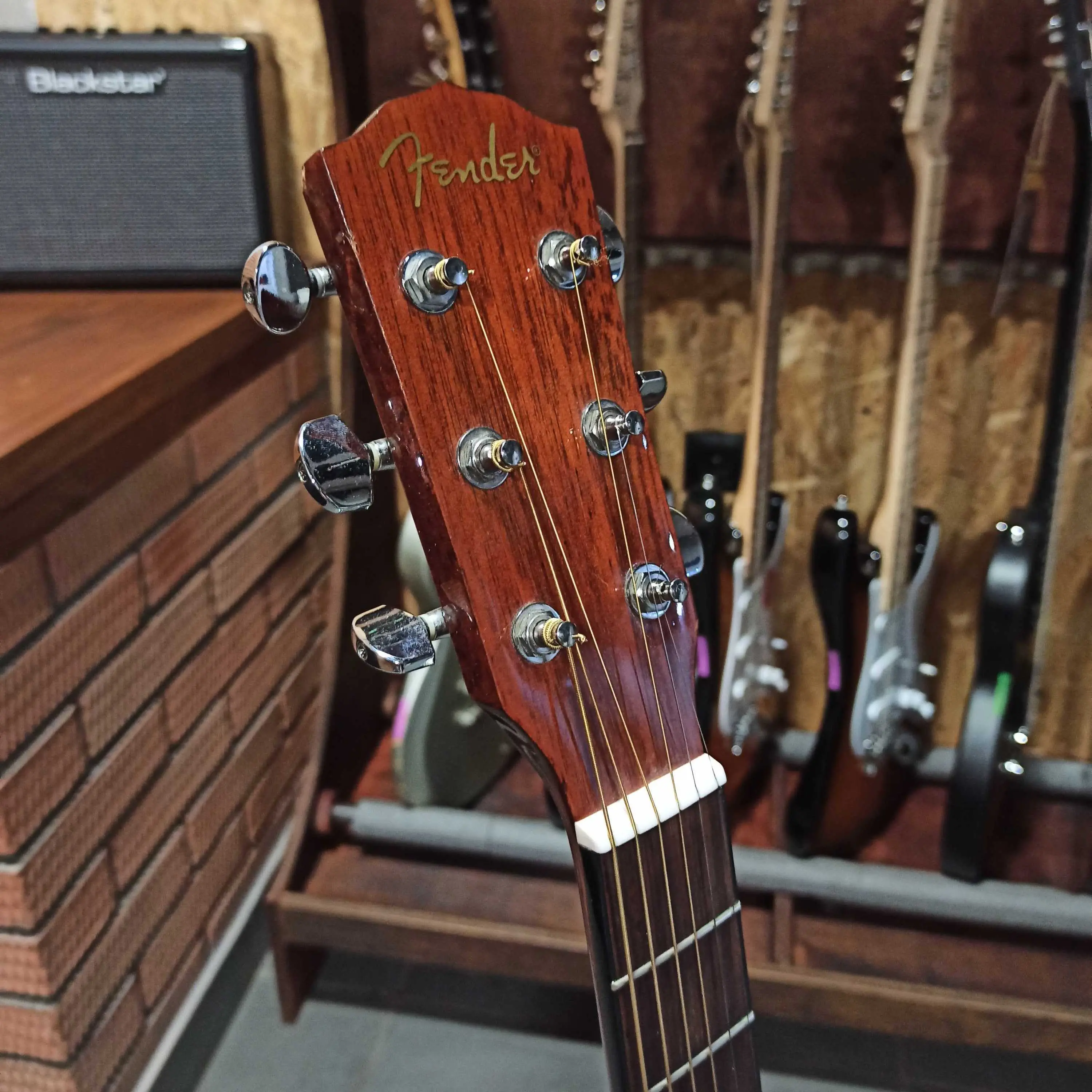 Изображение №6