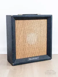 Б/У комбоусилитель для электрогитары Danelectro Cadet Model 123, ламповый, класса A, 1965 года