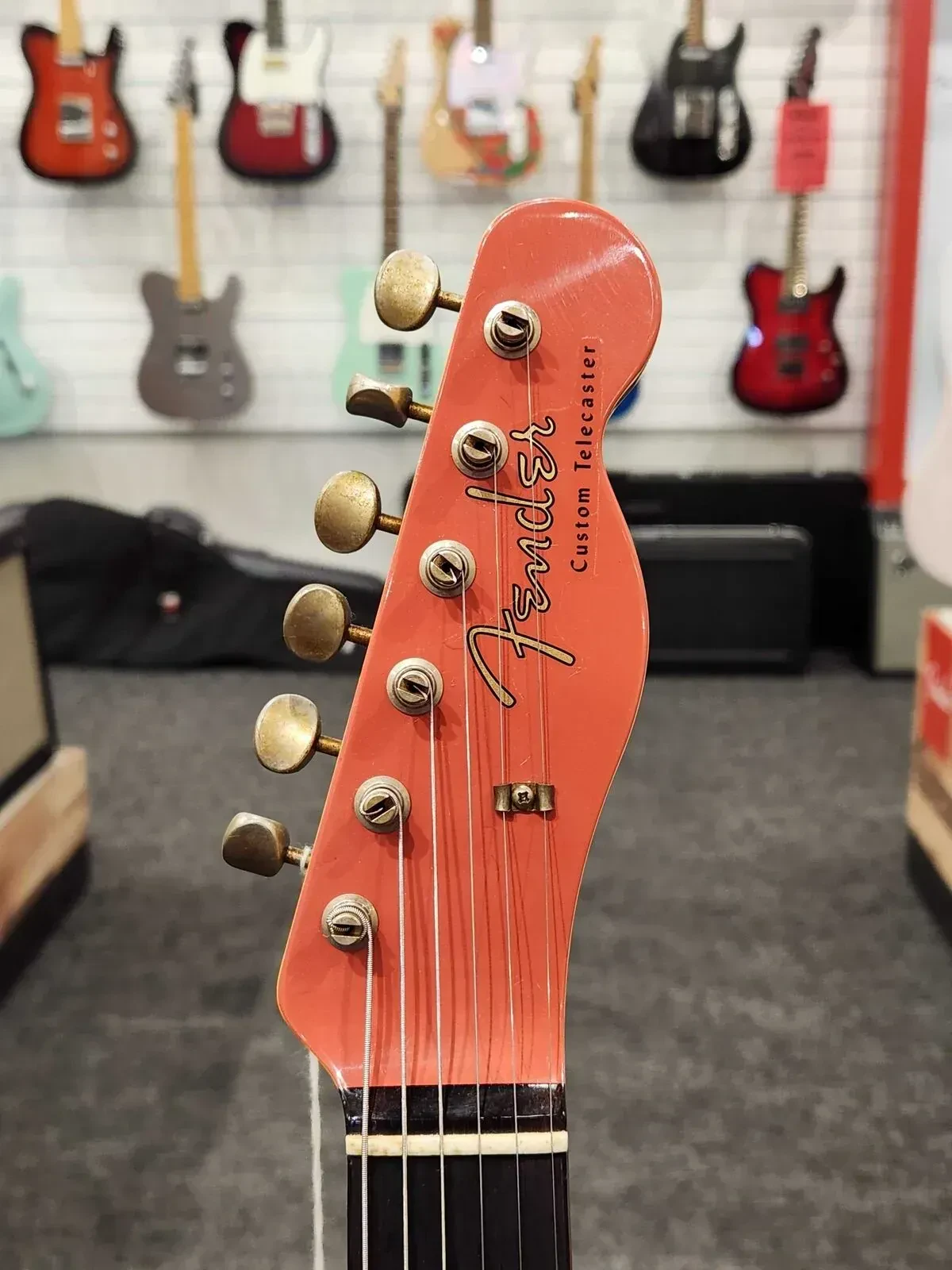 Изображение №6