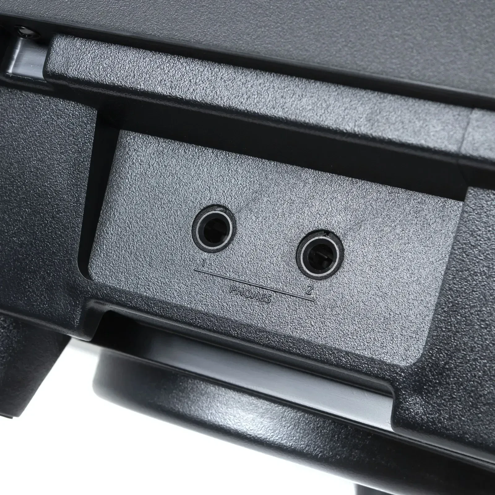 Изображение №6