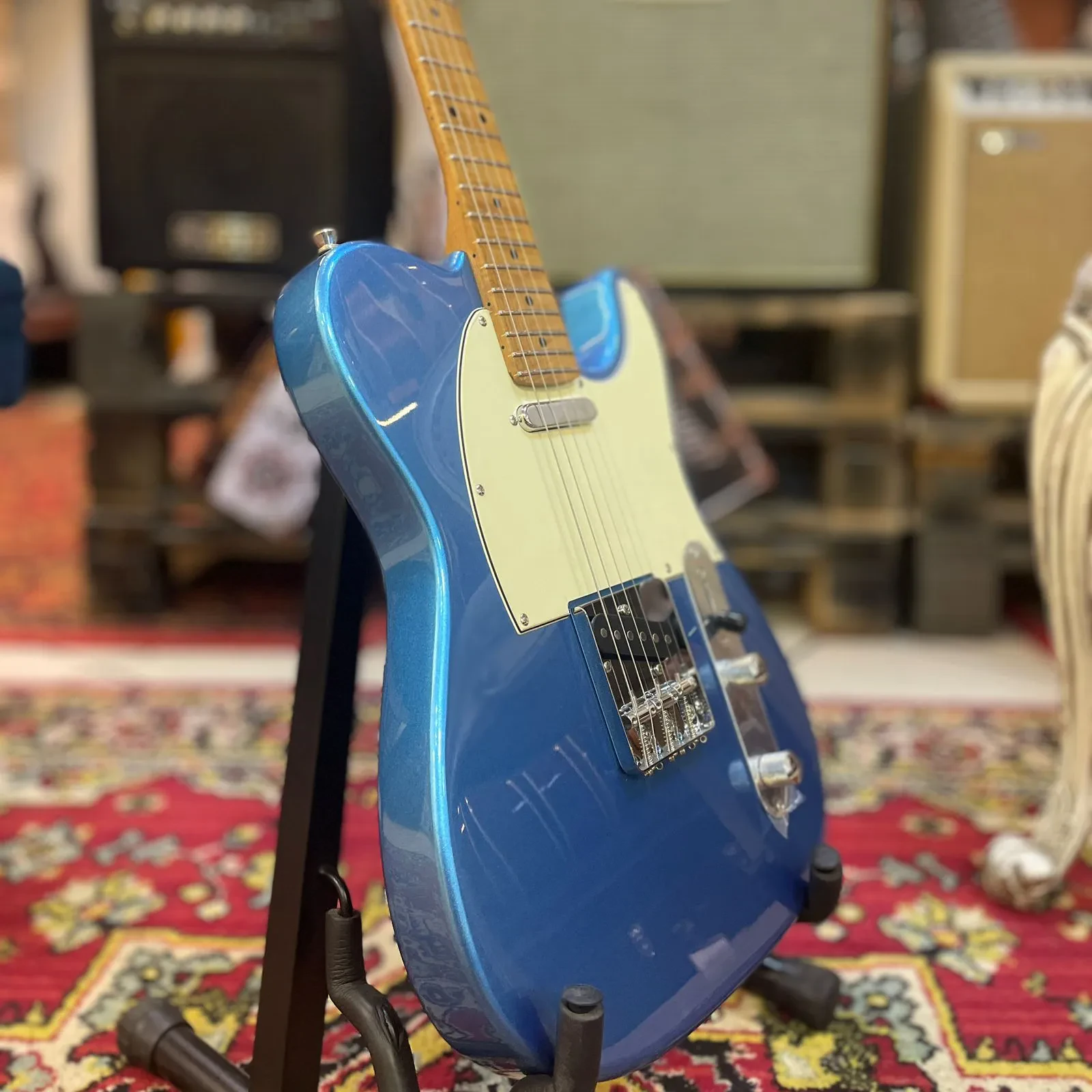 Изображение №6