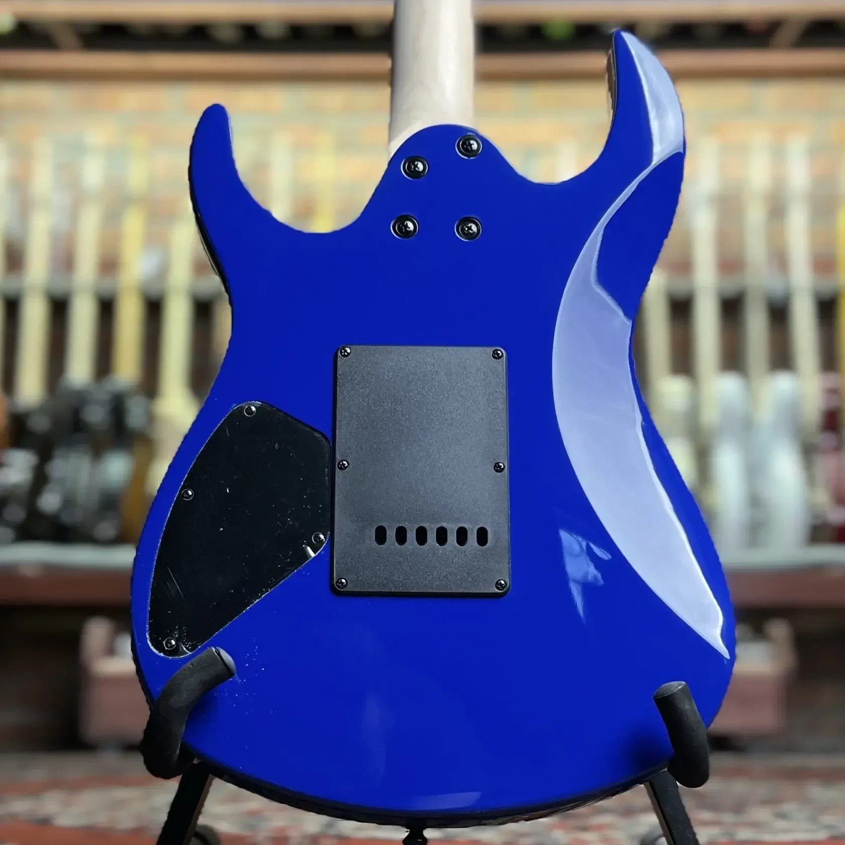 Изображение №8