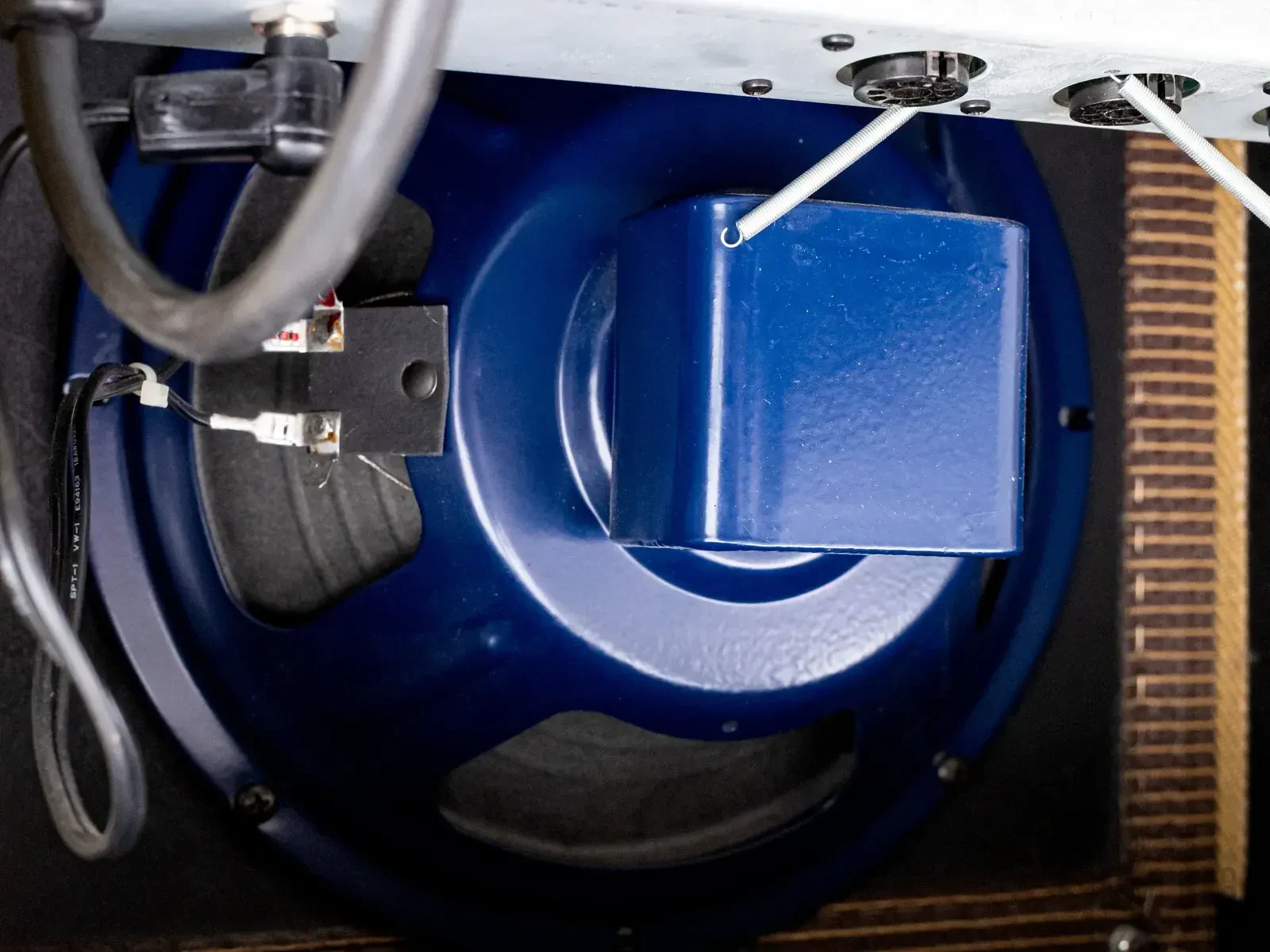 Изображение №11