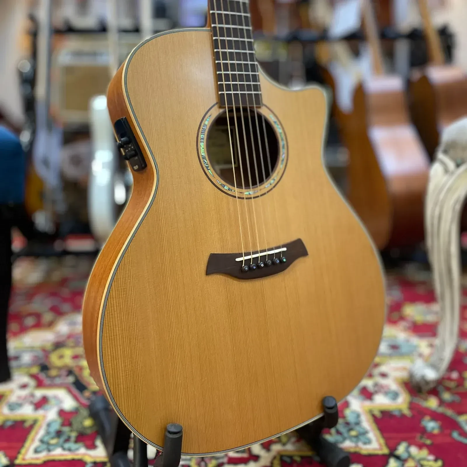 Изображение №10