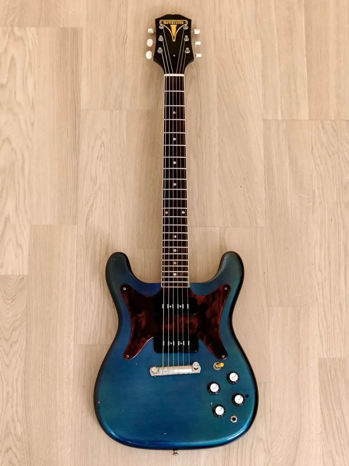 Электрогитара Satellite Coronet Boutique Relic Candy Apple Blue w/case USA 2016