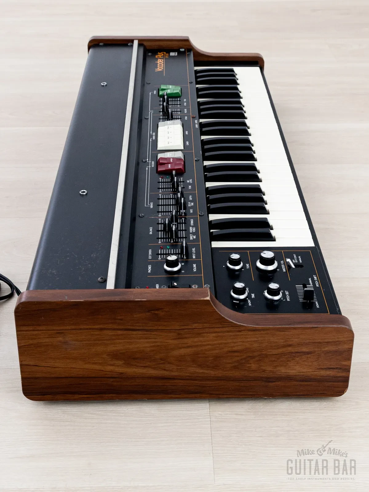 Изображение №6