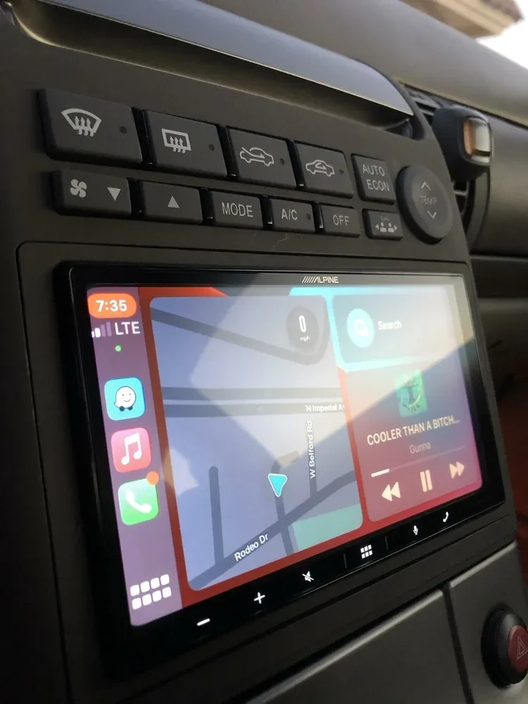 Изображение №6