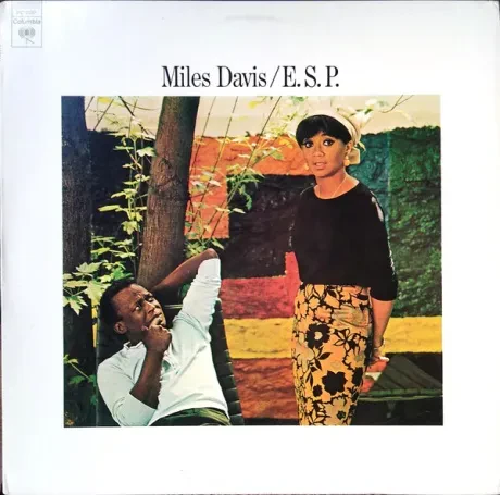 MILES  DAVIS -  E.S.P. (LP , Used)