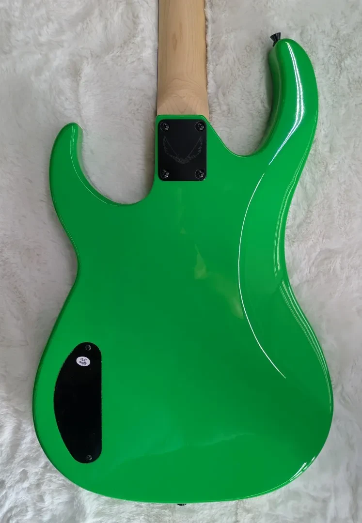 Изображение №6