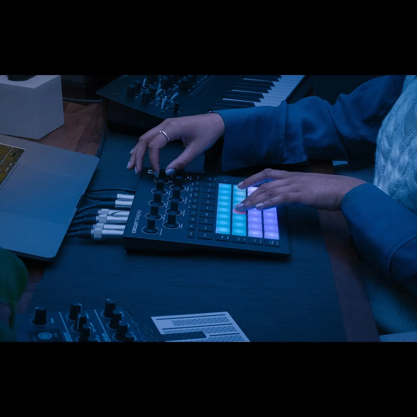 Изображение №9