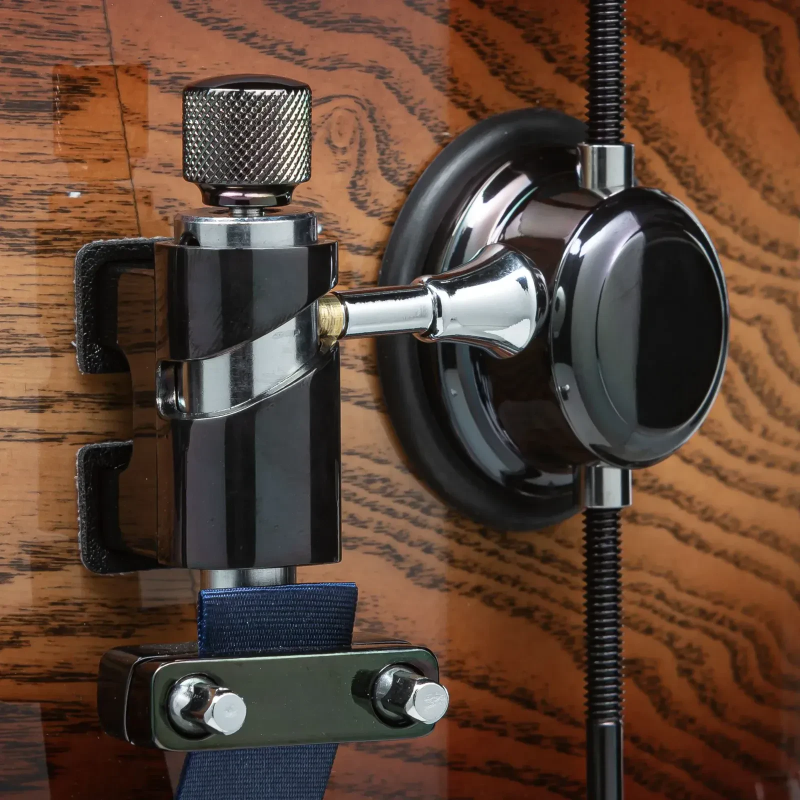 Изображение №6