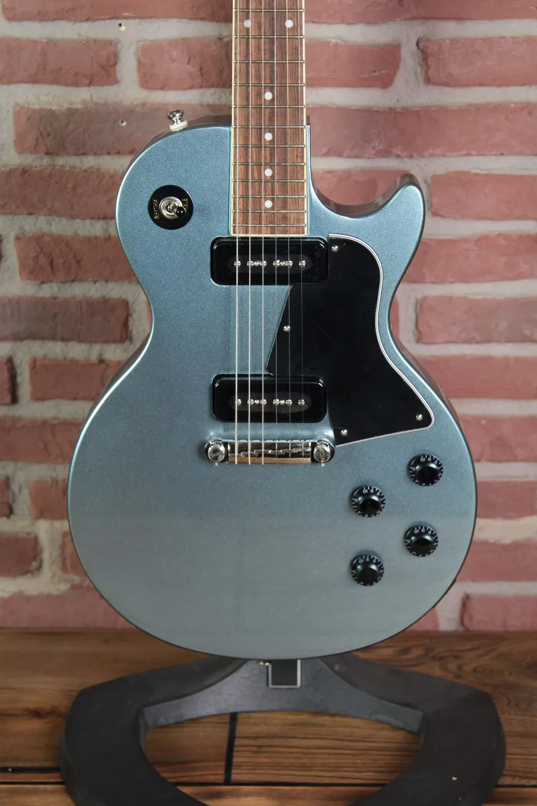 Изображение №4