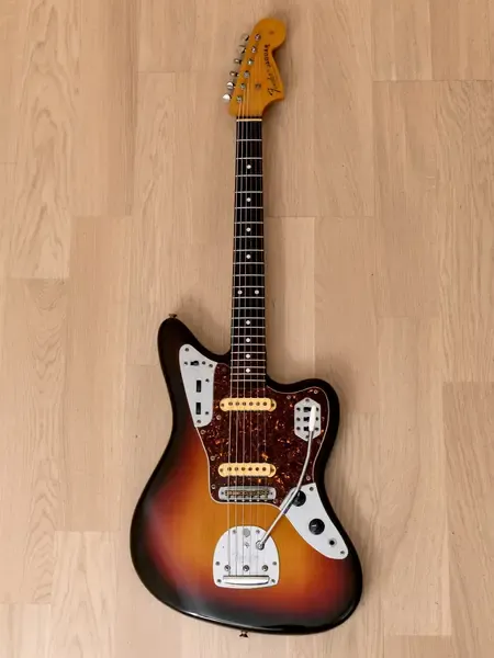 Электрогитара Fender Jaguar '62 Vintage Reissue JG66-75 SS Sunburst w/gigbag Japan 1986