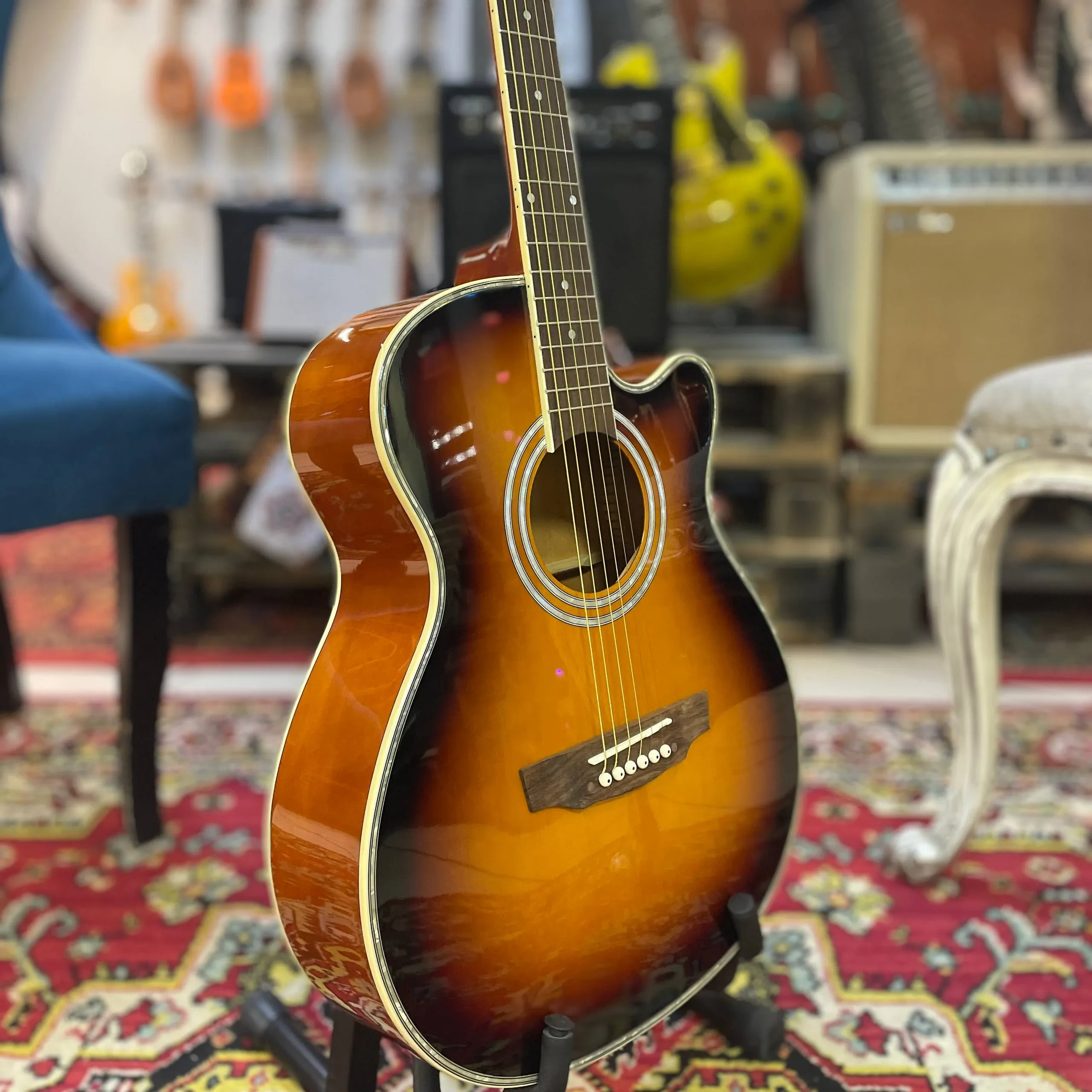 Изображение №10