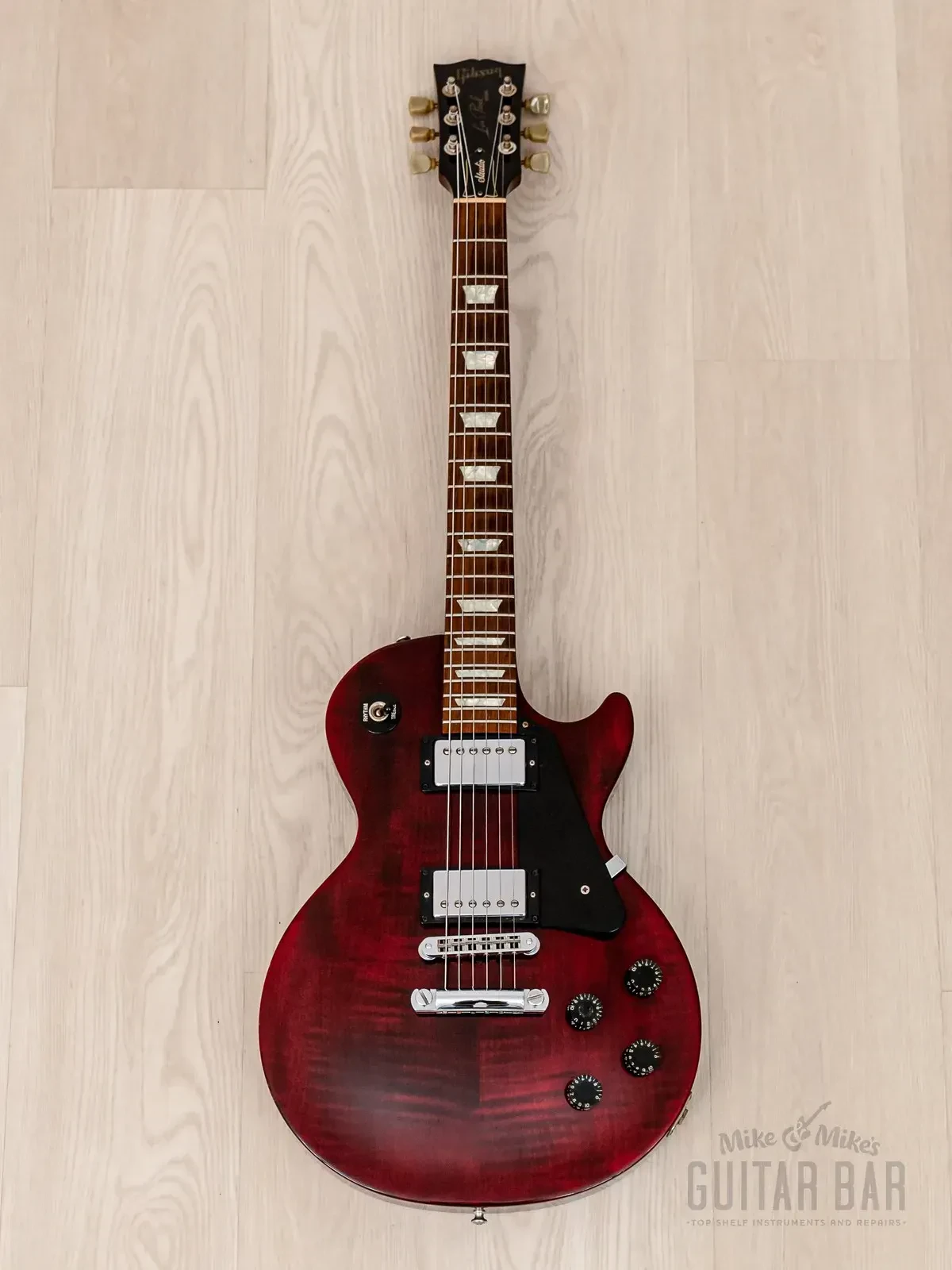 Электрогитара Gibson Les Paul Studio Plus HH Wine Red w/case USA 2002