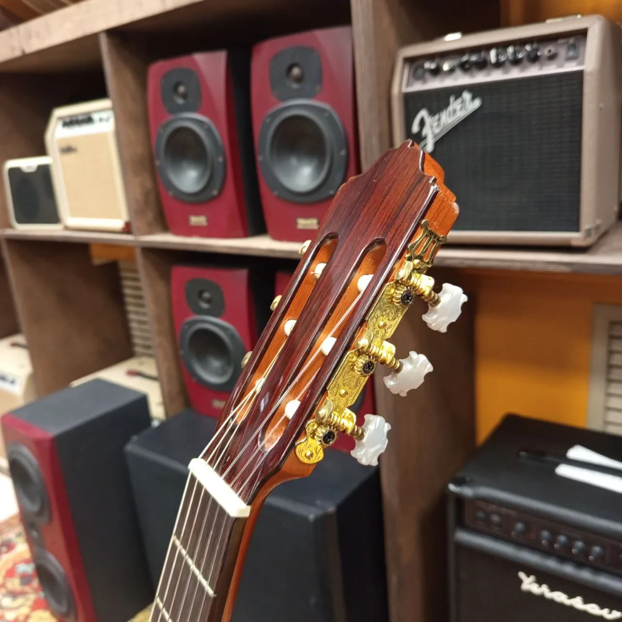 Изображение №8