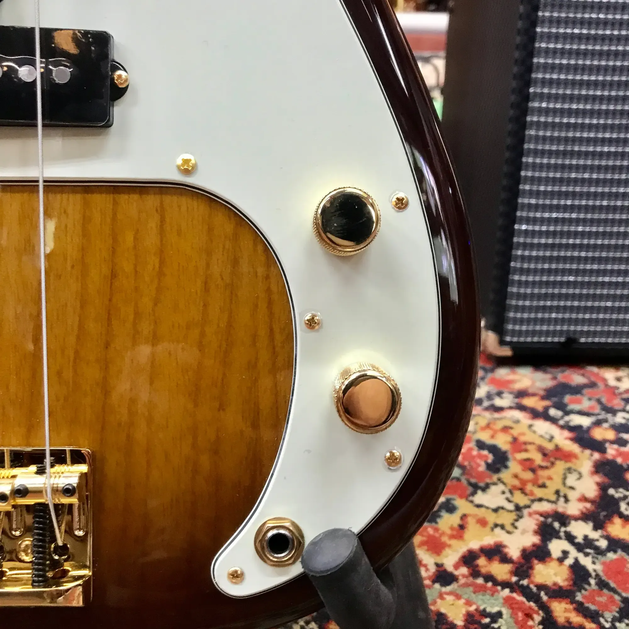 Изображение №9