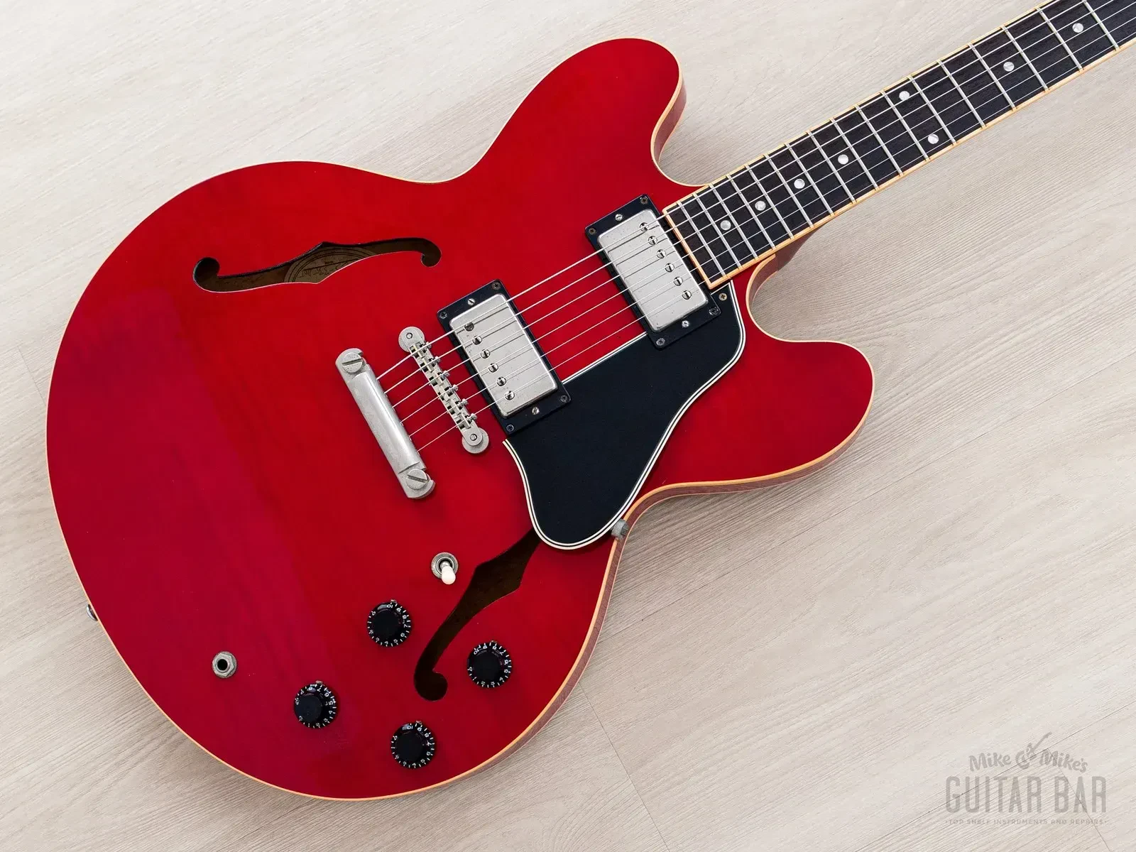 Б/У Электрогитара полуакустическая Gibson ES-335 Dot 2001, H-H (57 Classic PAFs), с кейсом