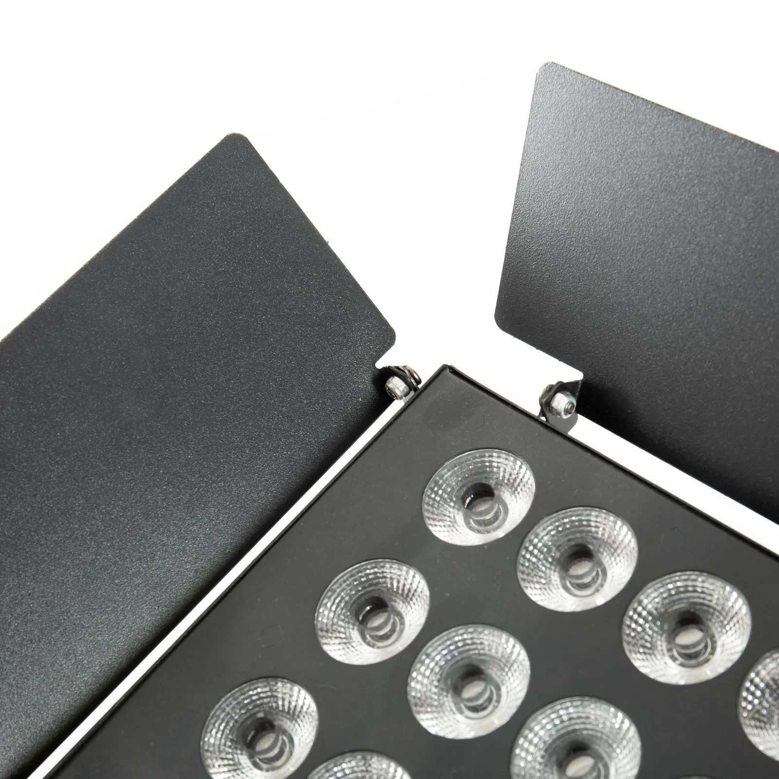 Изображение №6